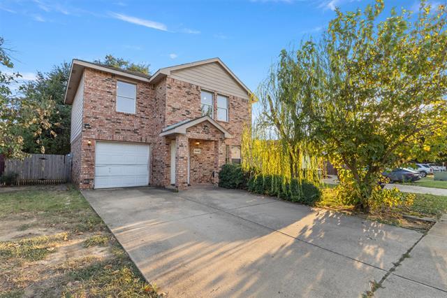 2444 Chinkapin Way in Dallas, TX - Building Photo