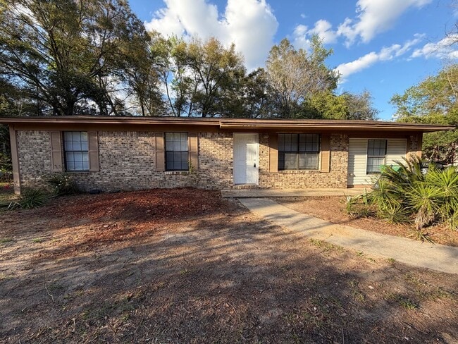 1550 Tangelo Dr in Tallahassee, FL - Building Photo - Building Photo