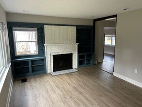 4883 W Streetsboro Rd in Richfield, OH - Building Photo - Building Photo