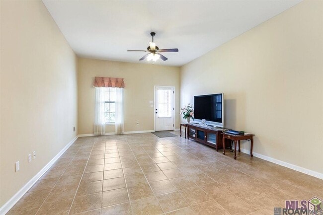 8604 Abertay Ave in Baton Rouge, LA - Building Photo - Building Photo