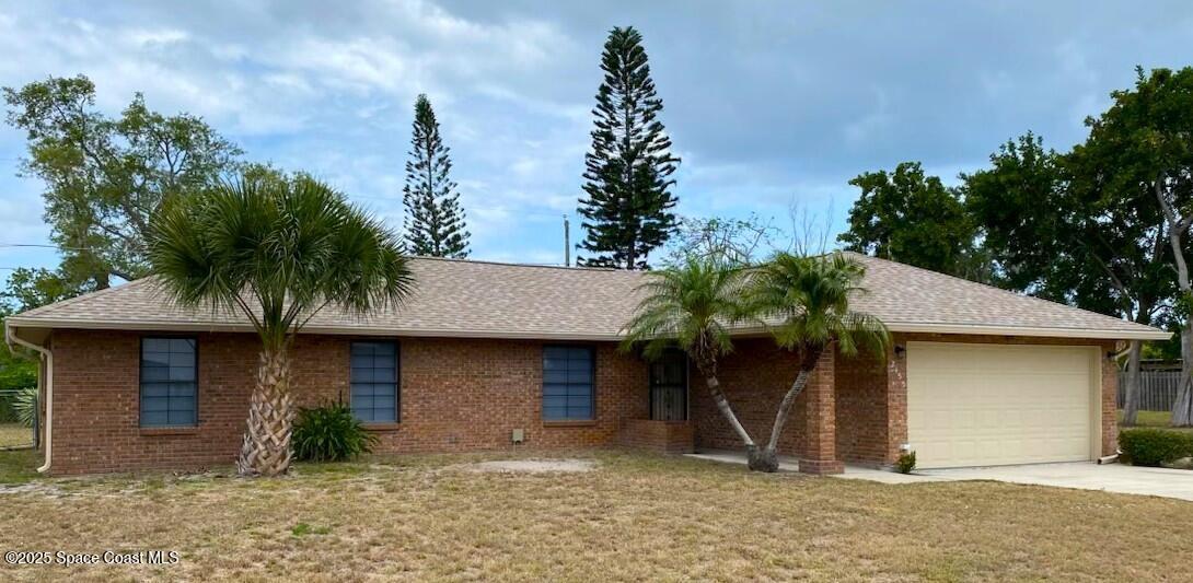 2155 Advana St NE in Palm Bay, FL - Building Photo