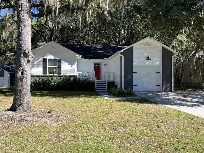 property at 26 Canopy Ln