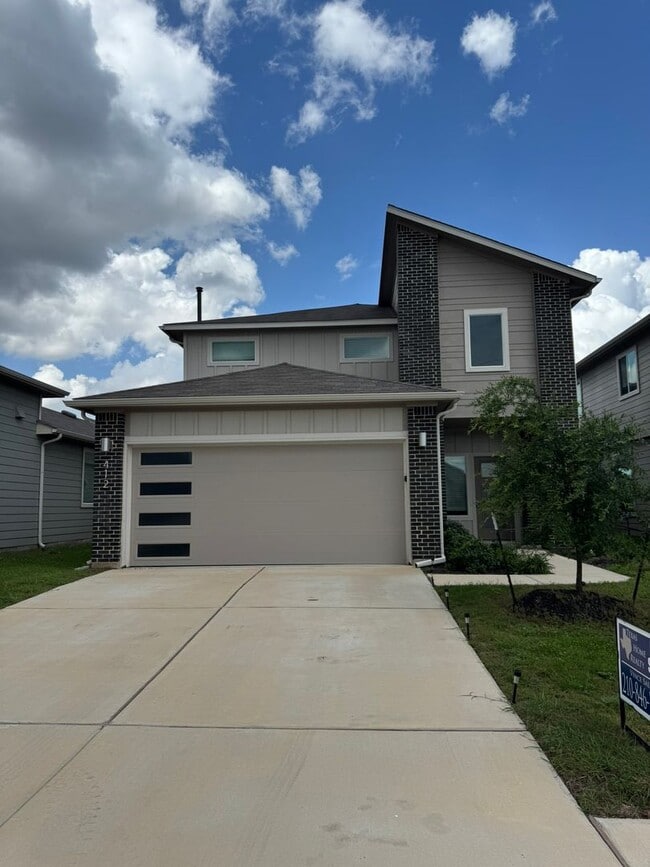 property at 412 Wilshire Rd