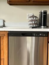 424 Creek Farm Road, Unit 1BD Studio Unit 2 in Colchester, VT - Building Photo - Building Photo