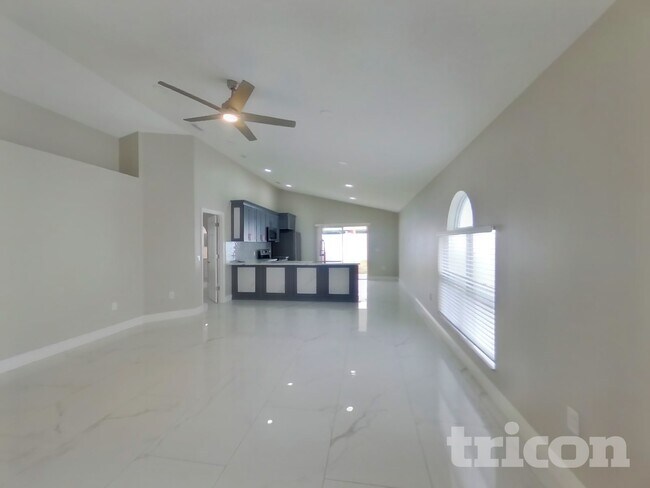 30229 Double Dr in Wesley Chapel, FL - Building Photo - Building Photo