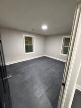2379 Saratoga Ave in Memphis, TN - Building Photo - Building Photo