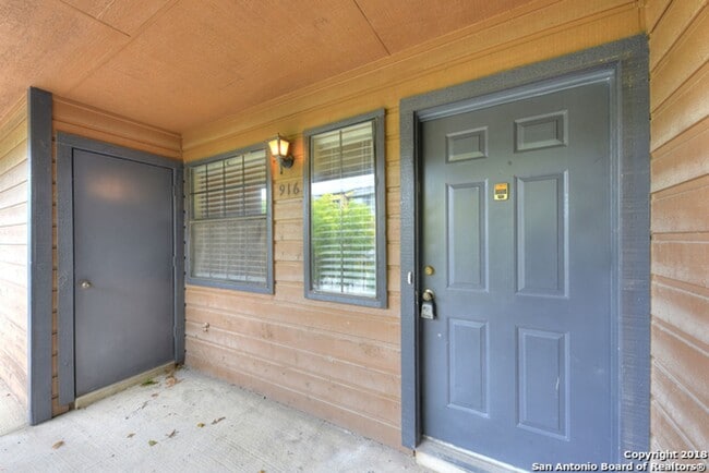 property at 4803 Hamilton Wolfe