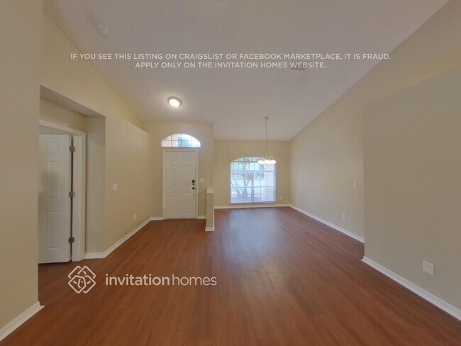 9507 Glenpointe Dr in Riverview, FL - Building Photo - Building Photo