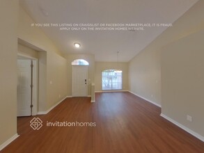 9507 Glenpointe Dr in Riverview, FL - Foto de edificio - Building Photo