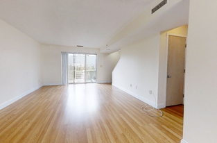 140 North Beacon St, Unit A3 in Boston, MA - Building Photo - Building Photo