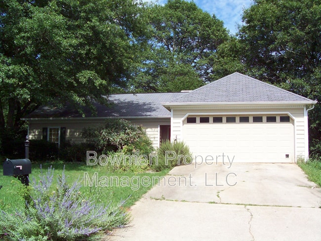 property at 141 Wakefield Dr