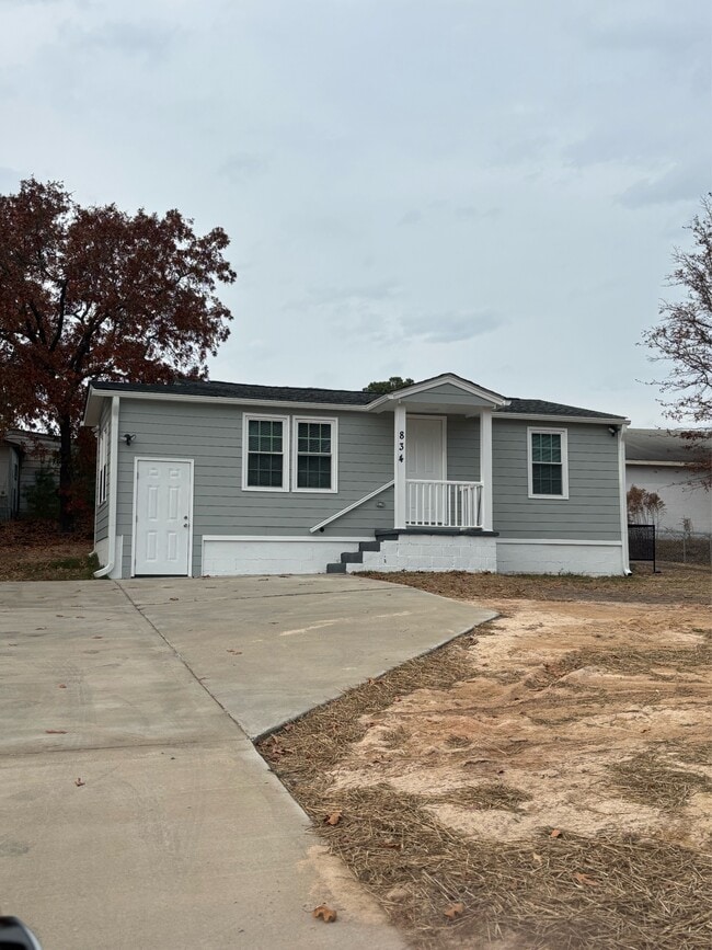 property at 834 Shaw Mill Rd