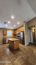 42539 W Hillman Dr in Maricopa, AZ - Building Photo - Building Photo