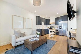 1314 Knox Ct in Denver, CO - Building Photo