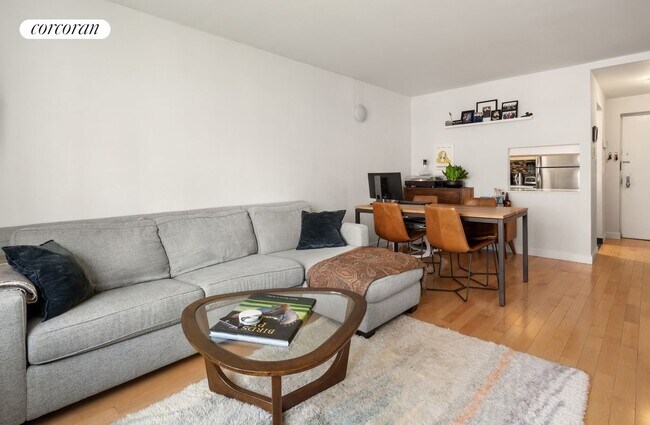 300 Rector Pl in New York, NY - Building Photo - Building Photo