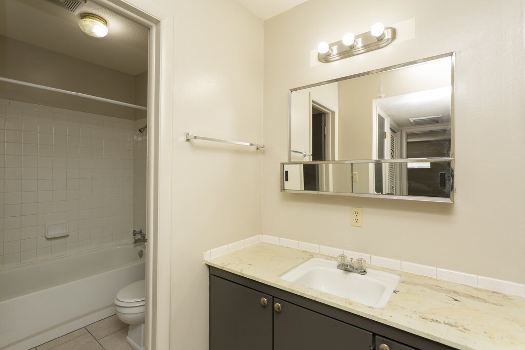 Twin Rivers Apartments in Wichita, KS