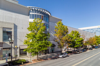 Mazza Gallerie (Apartments) in Washington, DC - Building Photo - Building Photo