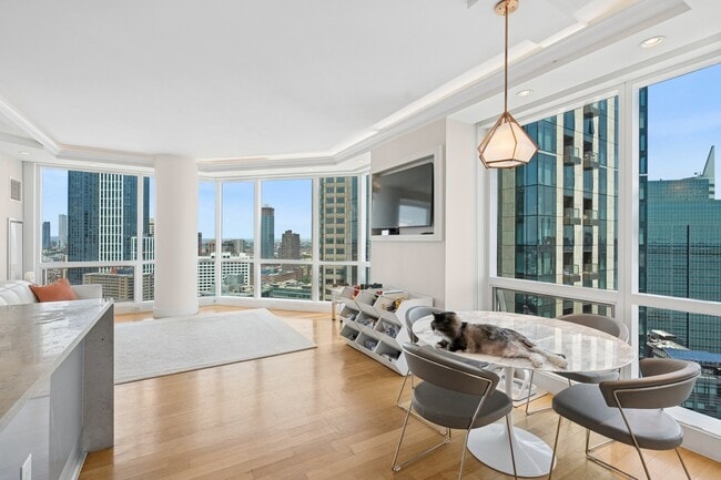 property at 77 Hudson St