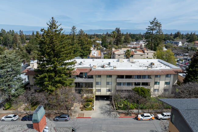 73 3rd St in Los Altos, CA - Building Photo - Building Photo