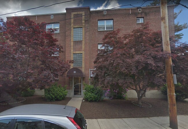 61 Selkirk Rd, Unit #4 in Boston, MA - Foto de edificio - Building Photo