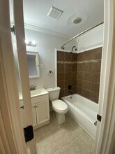 1504 Oakwood Ave NE in Huntsville, AL - Building Photo - Building Photo