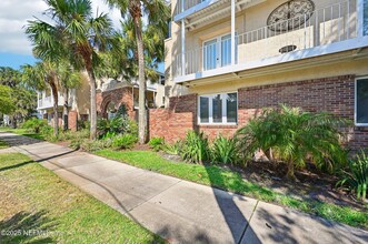 2912 St Johns Ave in Jacksonville, FL - Building Photo - Building Photo