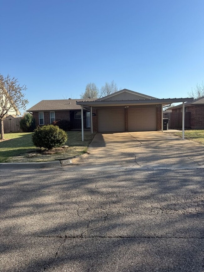 property at 608 SW 8th St