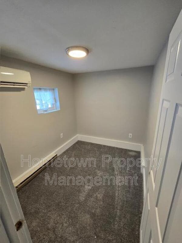 22 Esther Ln in Dillsburg, PA - Foto de edificio - Building Photo