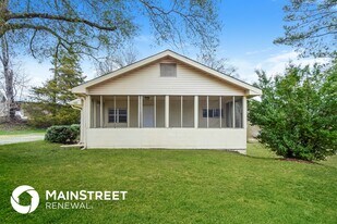 160 Joyce St in Odenville, AL - Building Photo