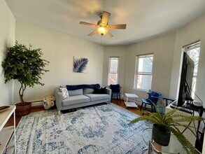 174 Putnam Ave, Unit #2 in Cambridge, MA - Building Photo - Building Photo