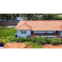 2744 SW 23rd Ter in Miami, FL - Building Photo - Building Photo
