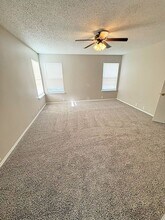 921 Greenbend Dr in Denton, TX - Building Photo - Building Photo