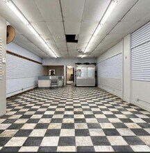 212 E 2nd St in Muscatine, IA - Building Photo - Building Photo