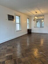 34 Garretson Ave in Bayonne, NJ - Building Photo - Building Photo