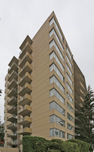 Royal City Apartments in New Westminster, BC - Building Photo - Building Photo