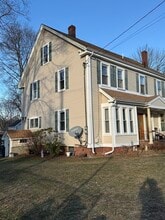 97 Friend St in Amesbury, MA - Building Photo - Building Photo