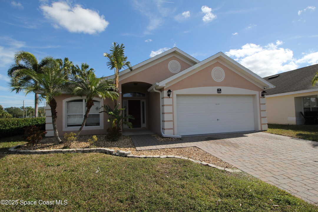 2440 Bridgeport Cir in Rockledge, FL - Building Photo