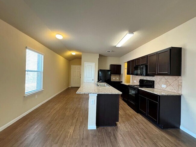 3400 Ortman Dr in Pflugerville, TX - Building Photo - Building Photo