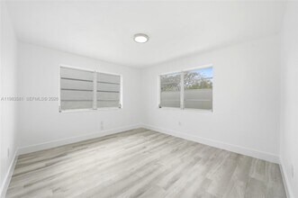 1781 SW 13th St in Miami, FL - Building Photo - Building Photo