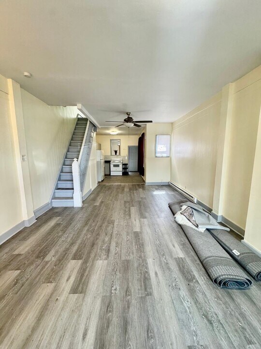 2647 N Bouvier St in Philadelphia, PA - Building Photo