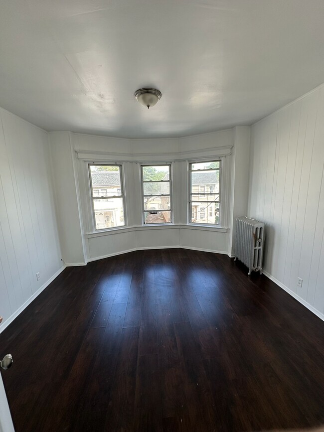 309 Ellis Ave