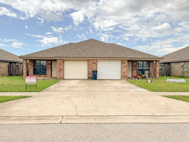 1212 Nicholas Cir in Killeen, TX - Building Photo - Building Photo