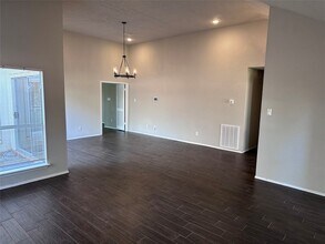 4430 Leyland Dr in Pearland, TX - Building Photo - Building Photo