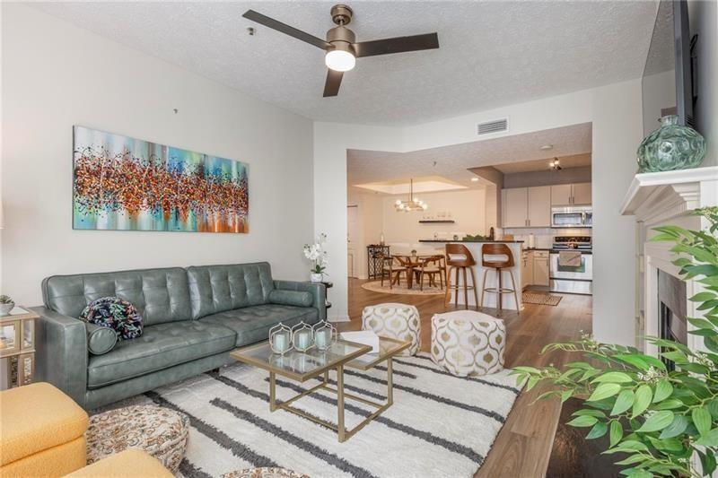 1250 Parkwood Cir SE in Atlanta, GA - Building Photo