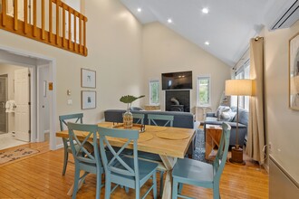93 Artist Falls Rd in Conway, NH - Building Photo - Building Photo