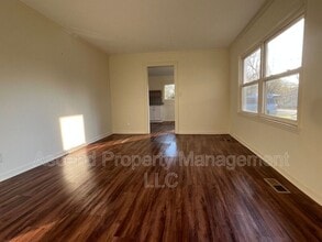 1910 McBrien Rd in Chattanooga, TN - Building Photo - Building Photo
