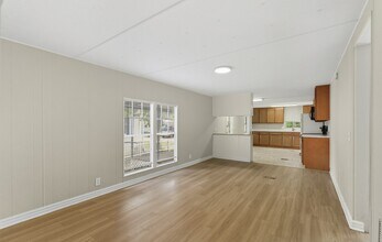 7623 Sunwood Dr in Jacksonville, FL - Foto de edificio - Building Photo