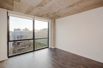 1714 W Roscoe St in Chicago, IL - Building Photo - Building Photo