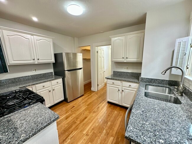 79 Walk Hill St, Unit 1 in Boston, MA - Building Photo - Building Photo