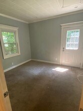 15 Claremont Dr in Mastic Beach, NY - Building Photo - Building Photo